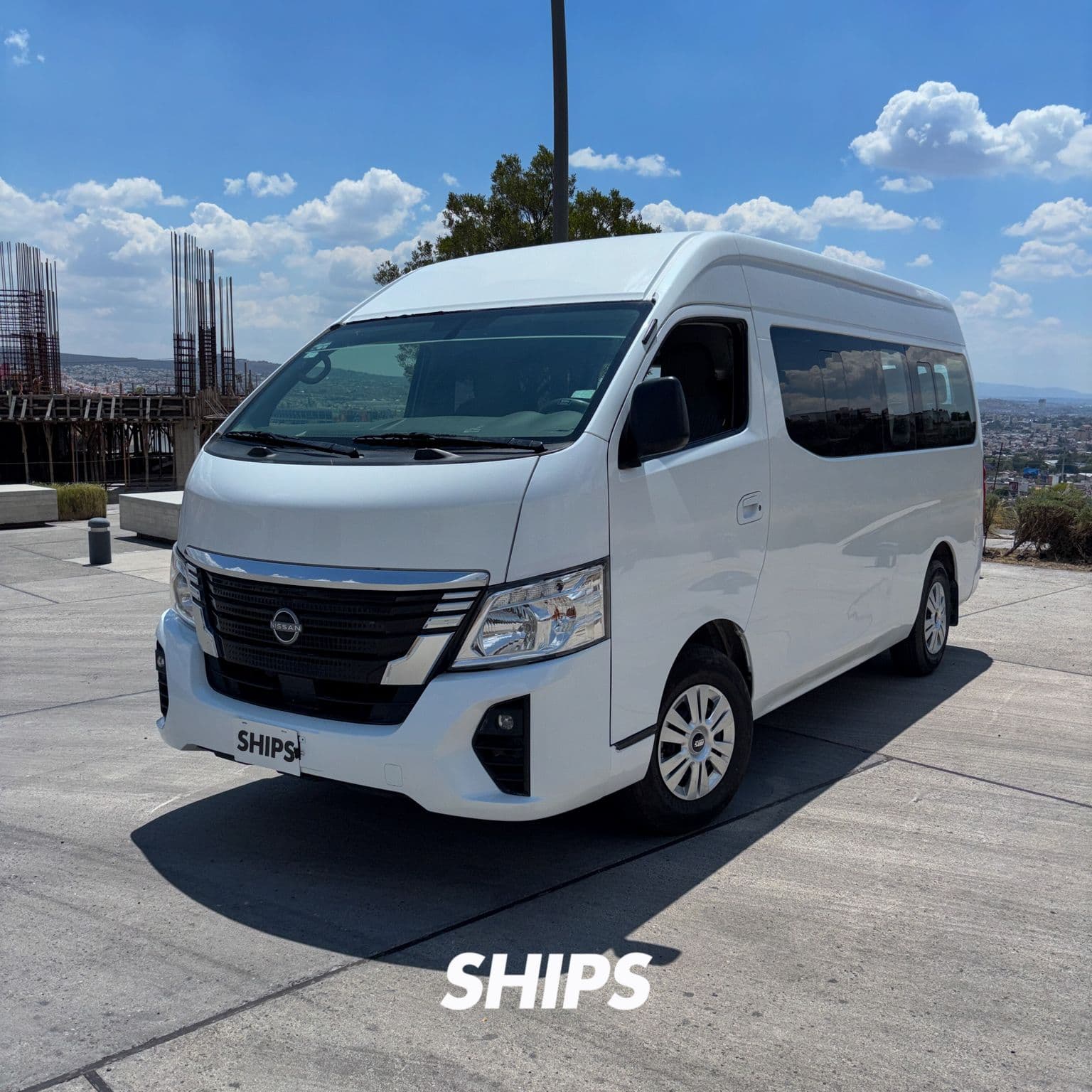 Nissan Urvan