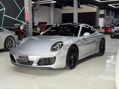 Porsche 911 Carrera