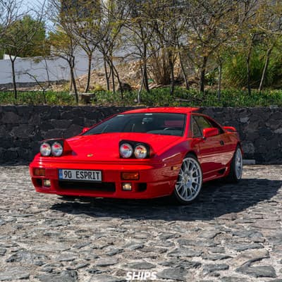 Lotus Esprit